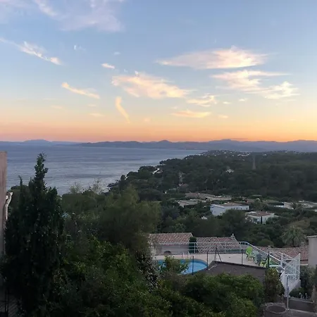 Lejlighed With Swimming Pool 500m From The Saint-Raphaël